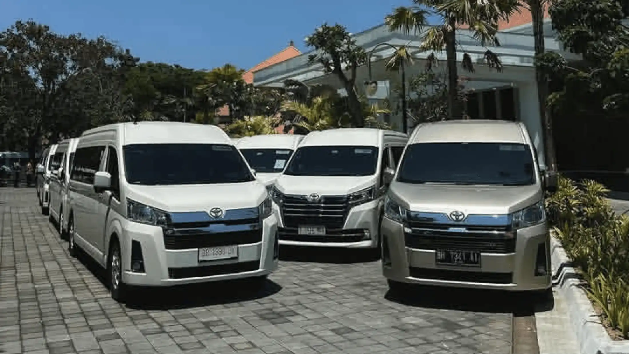 Sewa Mobil Lombok: Mending Lepas Kunci atau Pakai Driver?